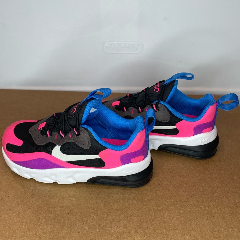 Nike Air Max 270
